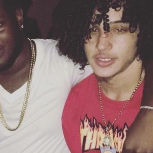 Meet your Posher, Luis